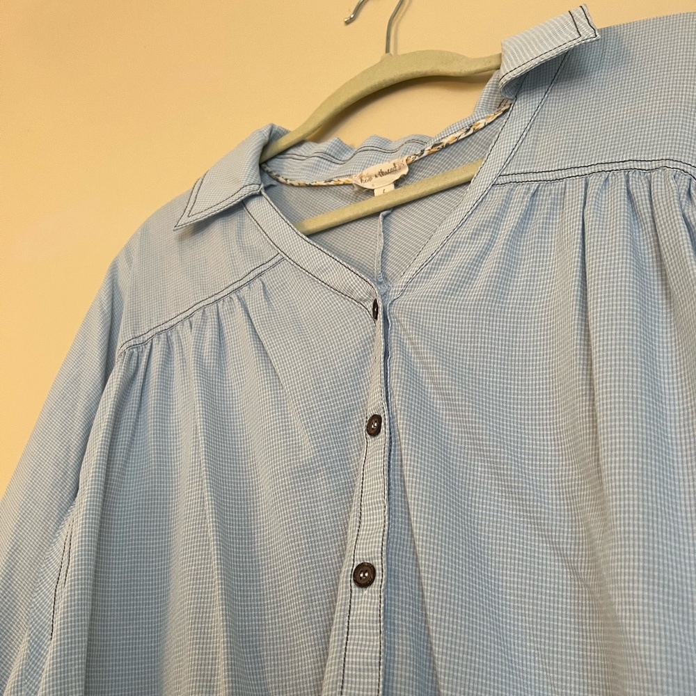 Hem & Thread Button Down Top - Large - image 4